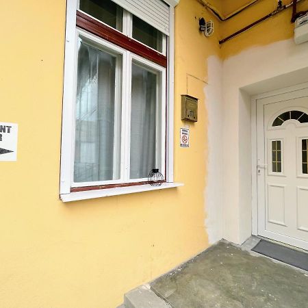 Apartament Plopilor Studios Сибиу Экстерьер фото