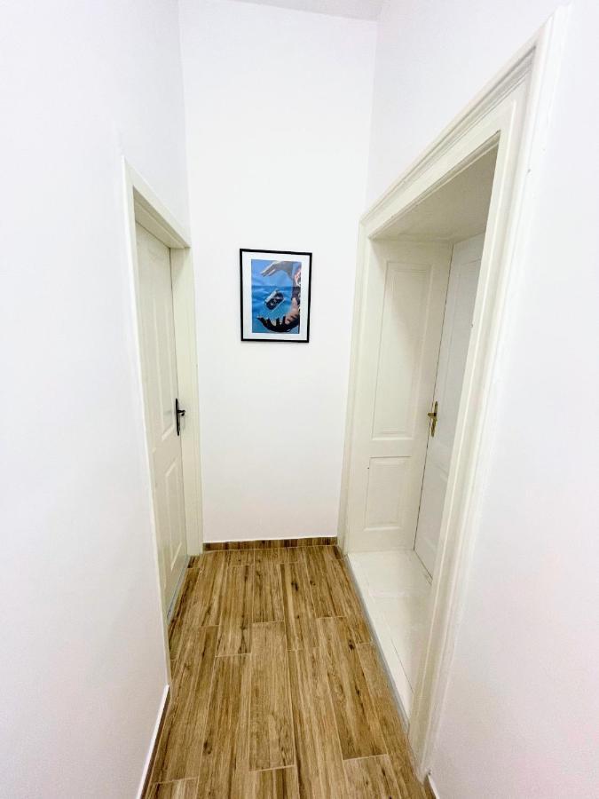 Apartament Plopilor Studios Сибиу Экстерьер фото