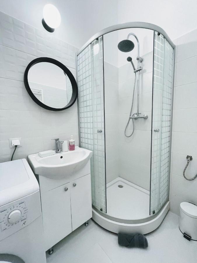 Apartament Plopilor Studios Сибиу Экстерьер фото