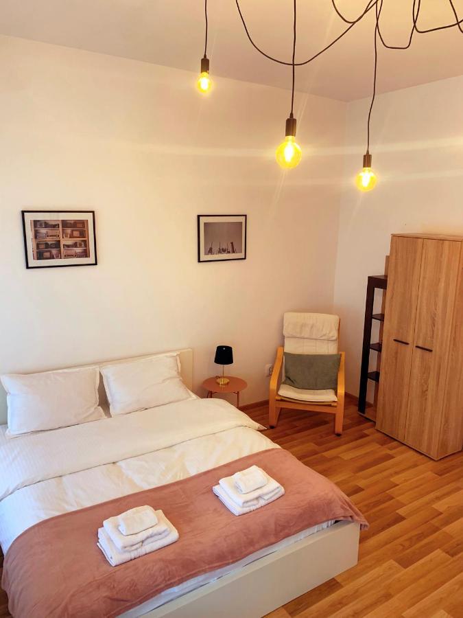 Apartament Plopilor Studios Сибиу Экстерьер фото