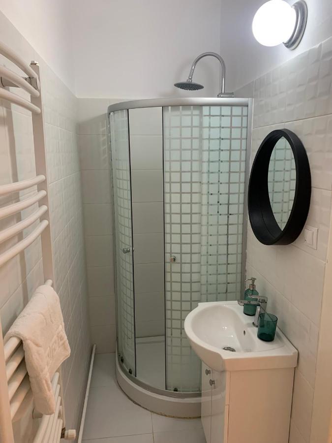 Apartament Plopilor Studios Сибиу Экстерьер фото